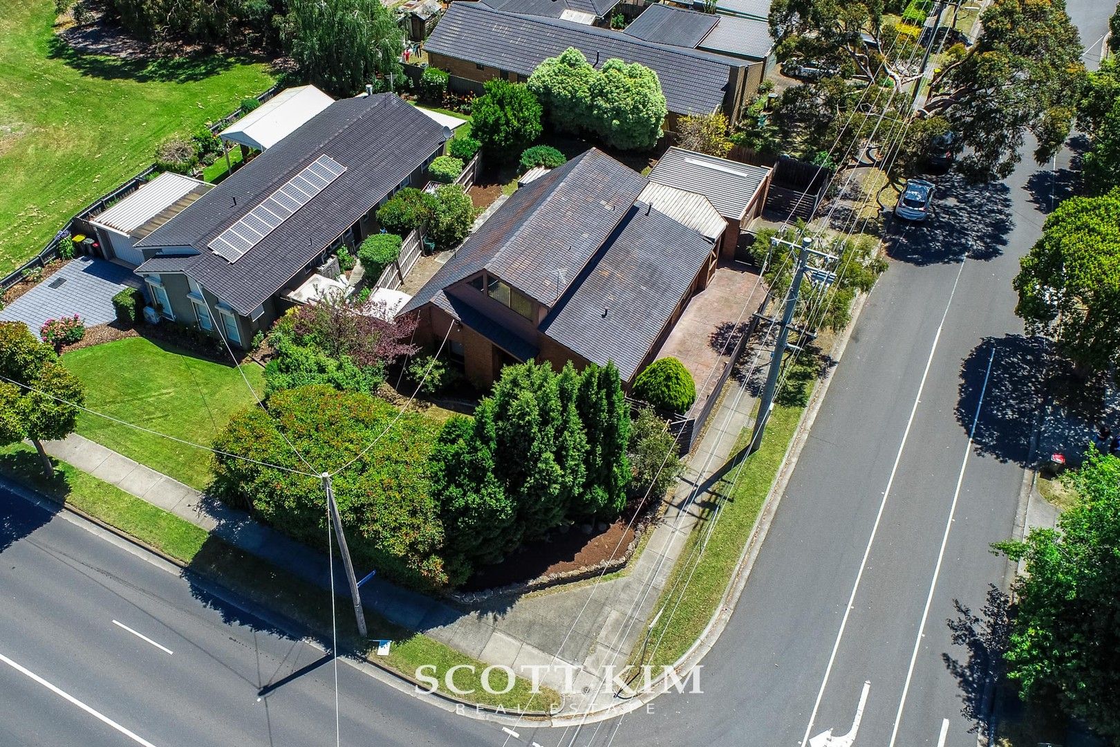 4 bedrooms House in 241 Jells Road WHEELERS HILL VIC, 3150