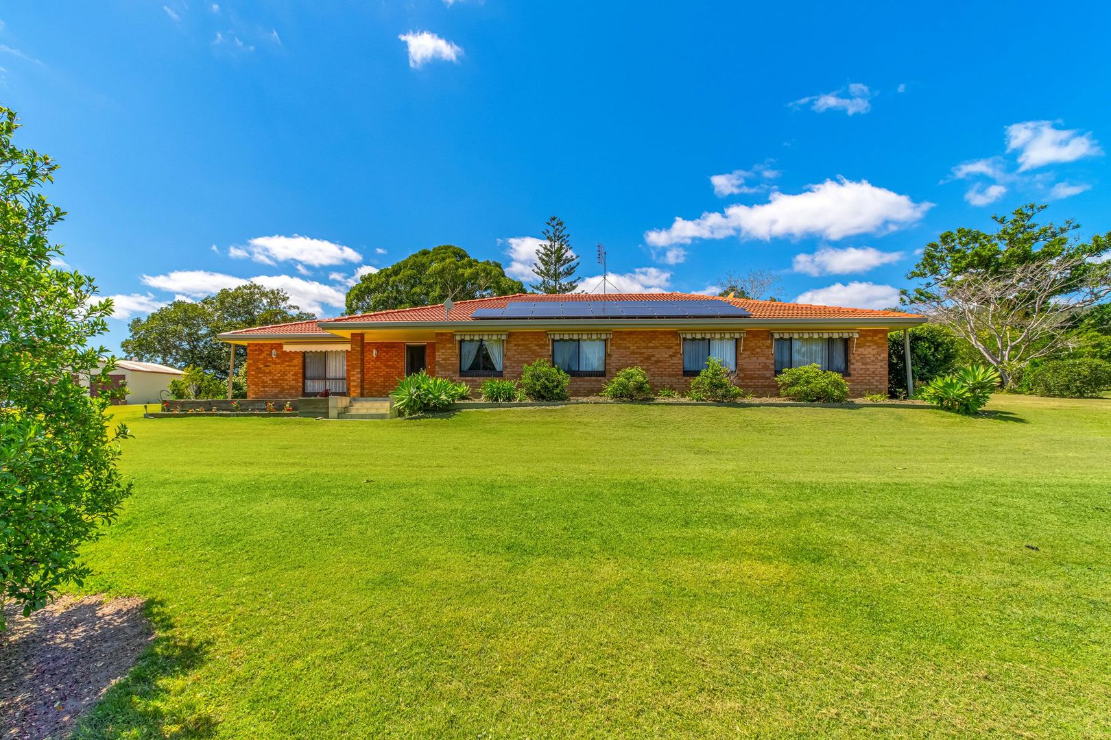 105 Golf Links Road, Woodford Island NSW 2463, Image 1