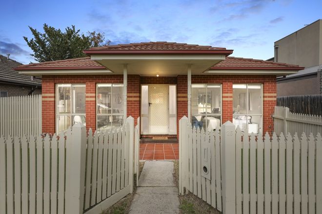 Picture of 1/25 Finchley Avenue, GLENROY VIC 3046