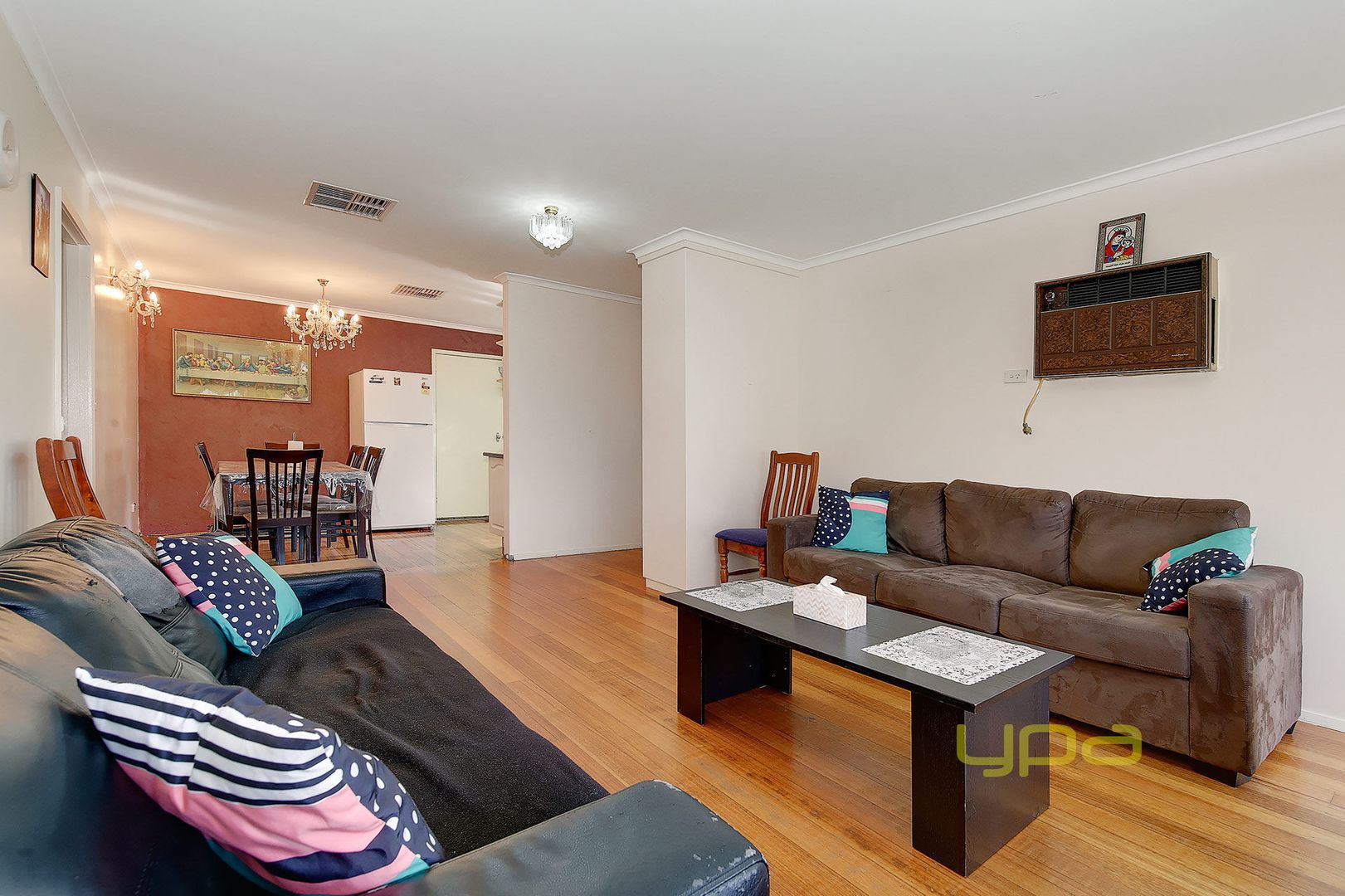 15 Childers Crescent, Coolaroo VIC 3048, Image 2