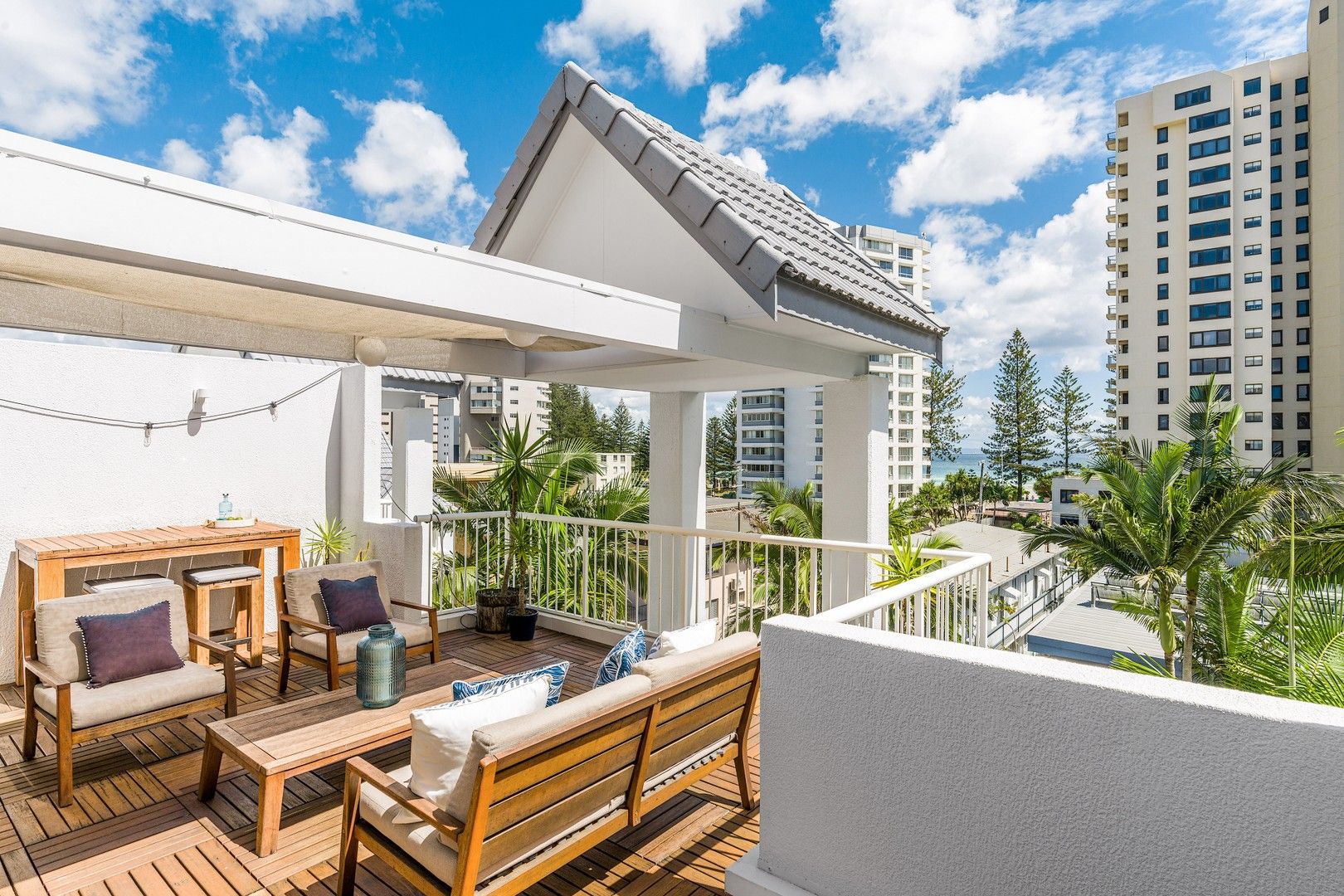 31/243 Boundary Street, Rainbow Bay QLD 4225, Image 1