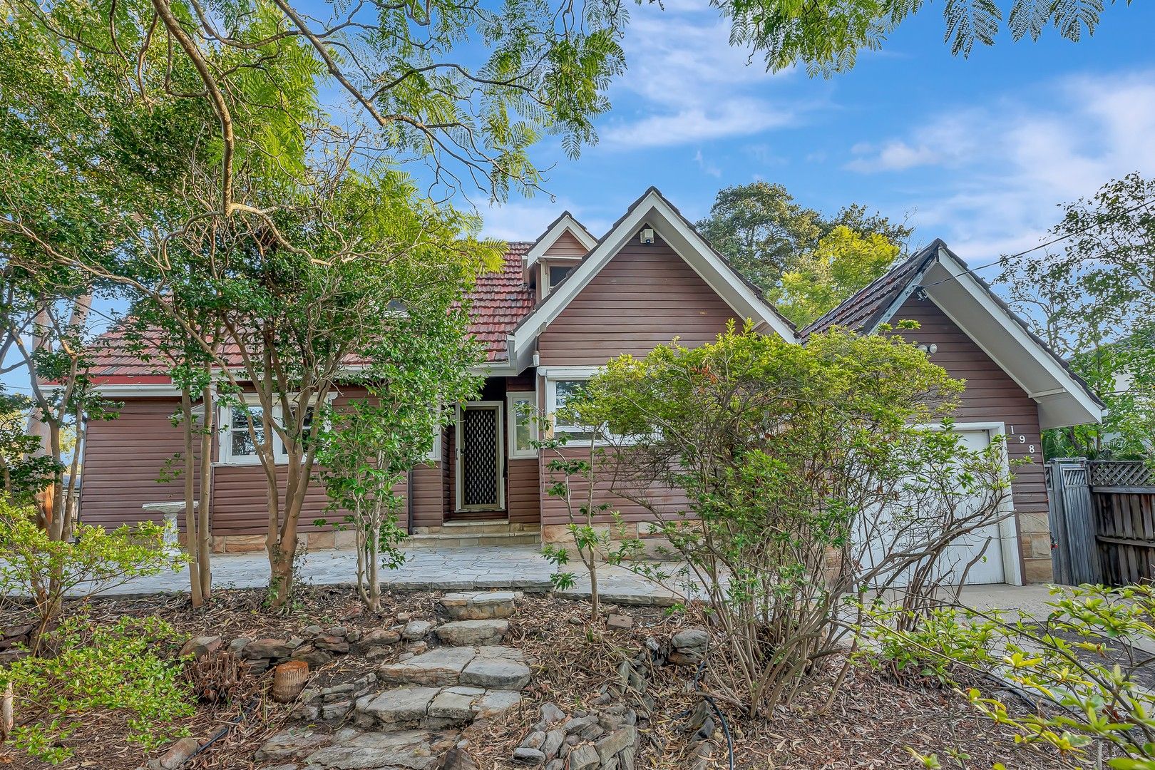 4 bedrooms House in 198 Copeland Road East BEECROFT NSW, 2119