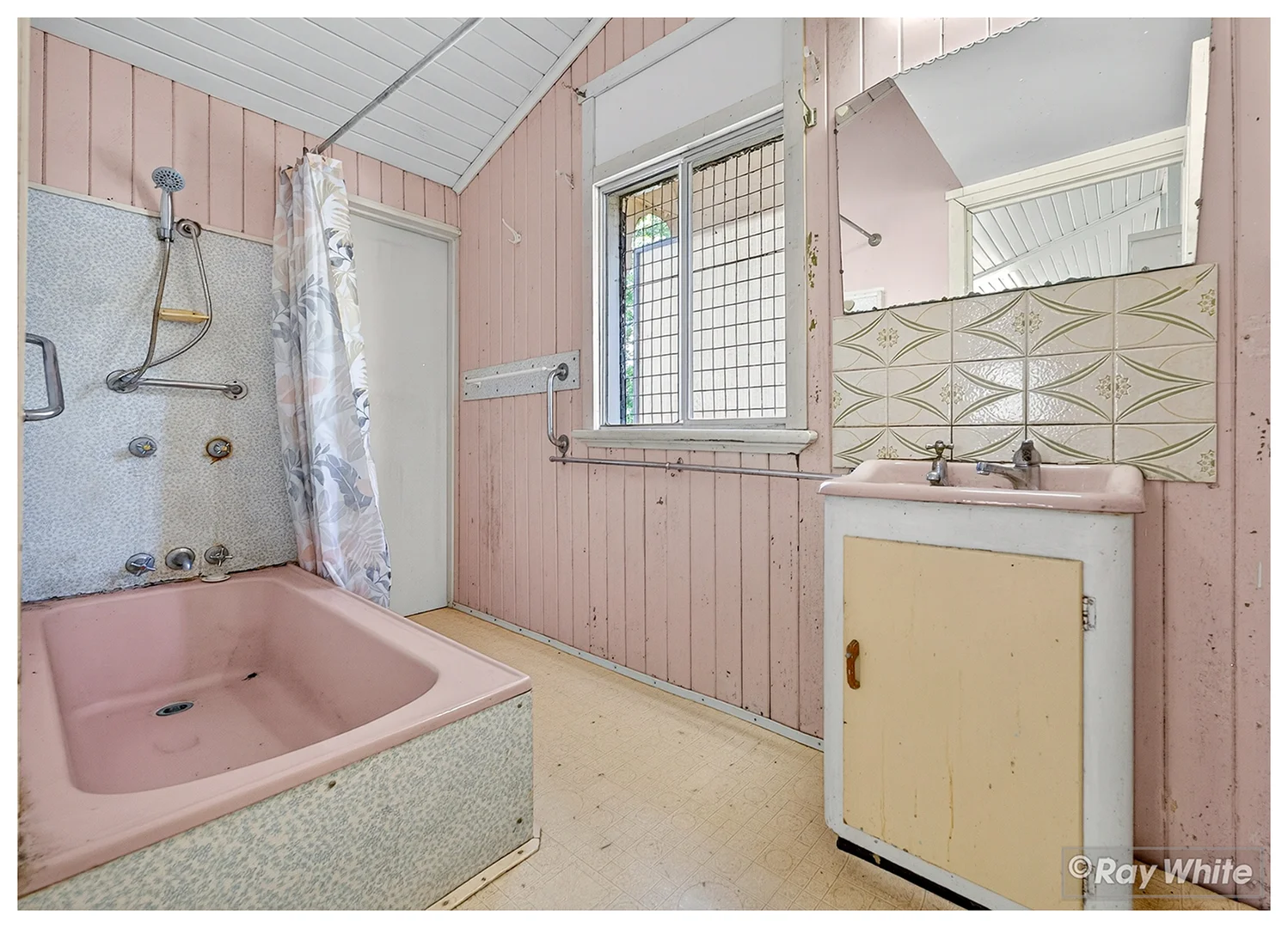 Additional image 16 of 124 Haynes Street, Kawana QLD 4701