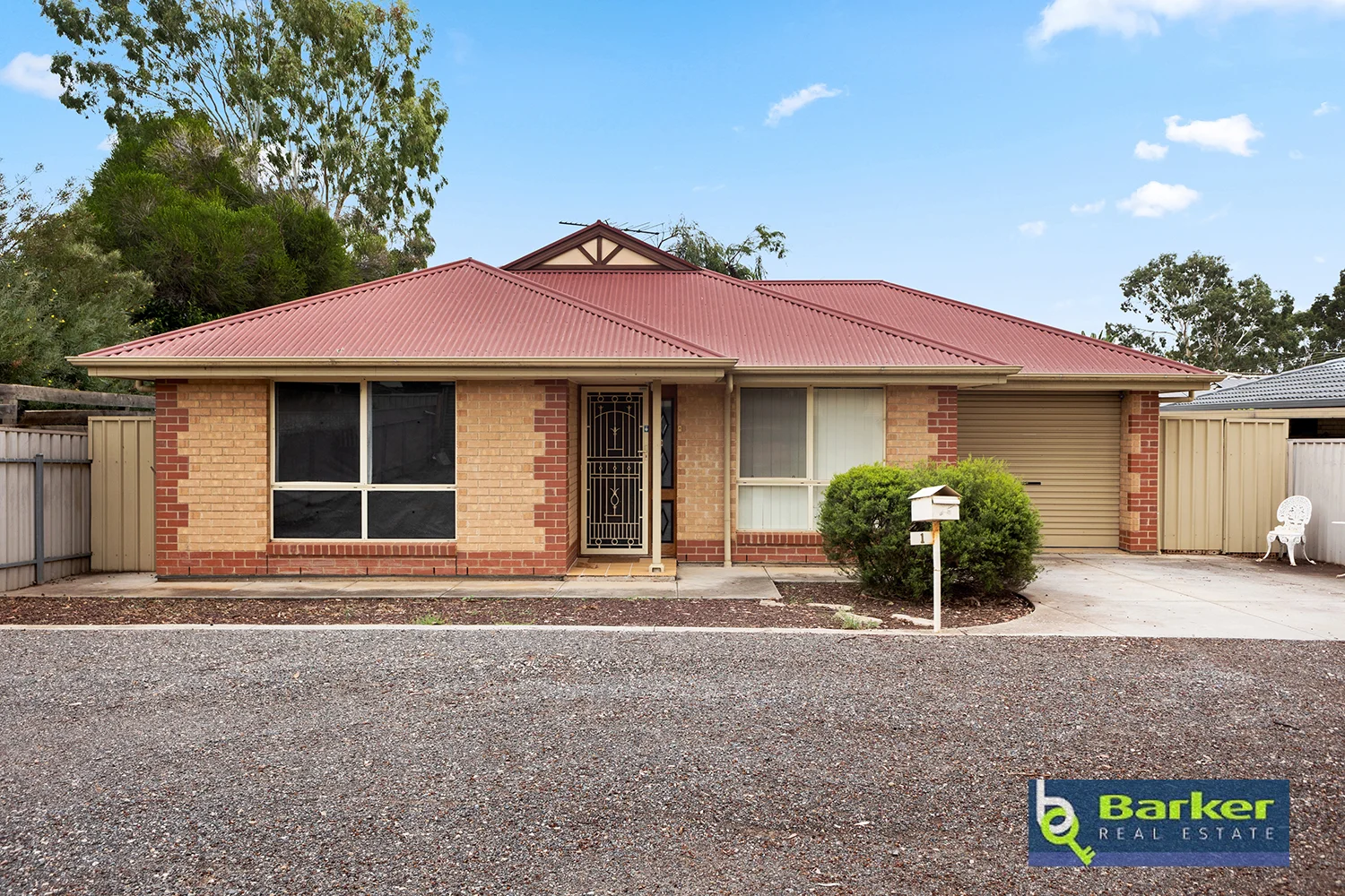 1 Neville Street, Evanston Park SA 5116