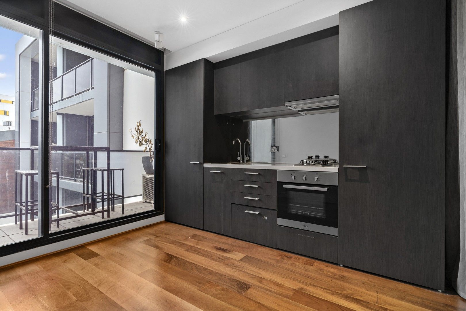 1 bedrooms Apartment / Unit / Flat in 213/32 Bray Street SOUTH YARRA VIC, 3141
