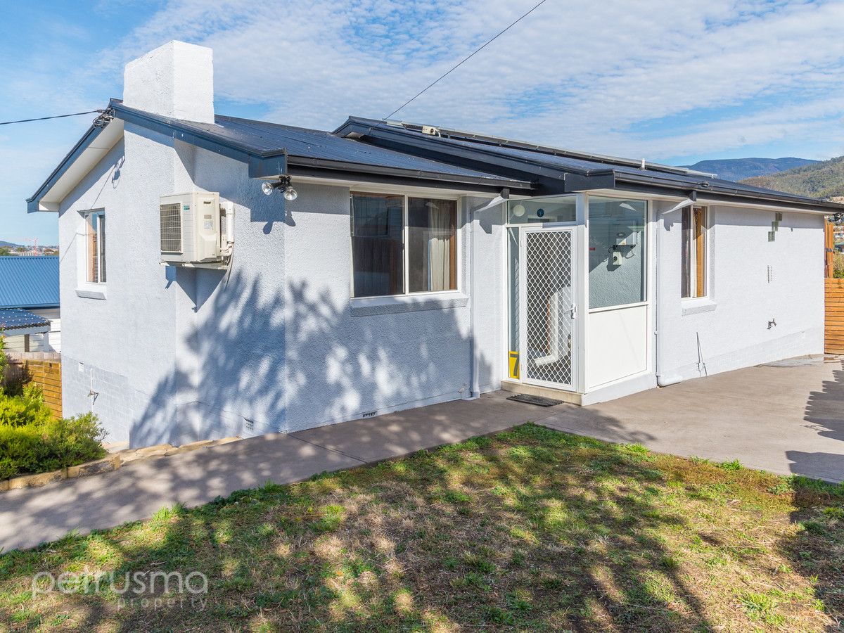 7 Tooma Avenue, Berriedale TAS 7011, Image 0