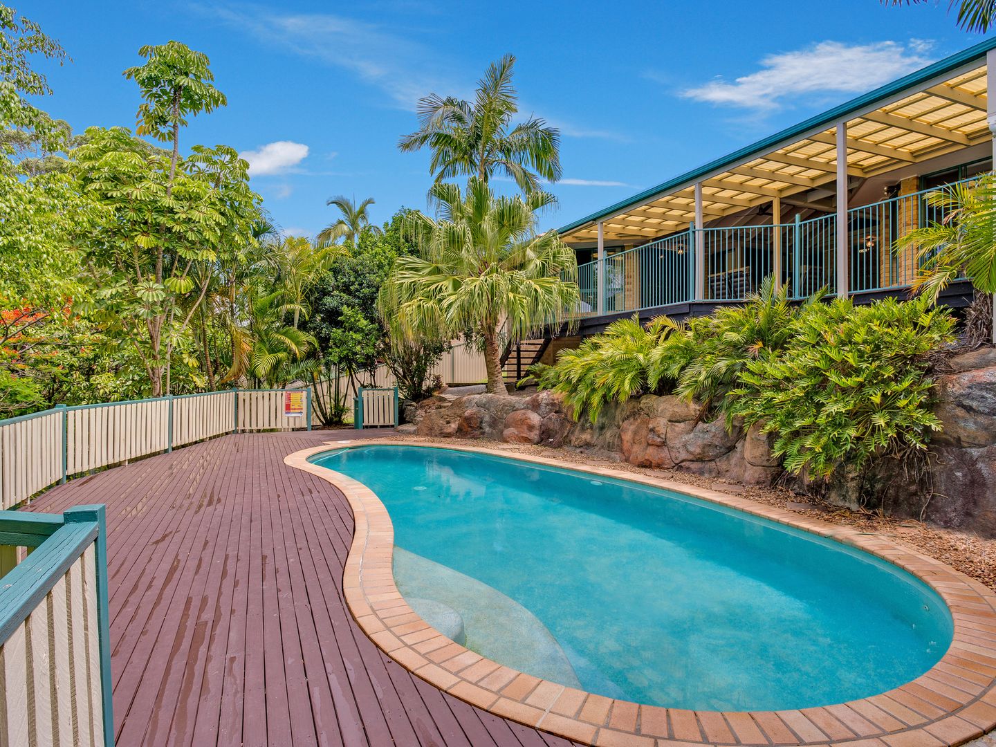 11 Ardrossan Place, Highland Park QLD 4211, Image 1
