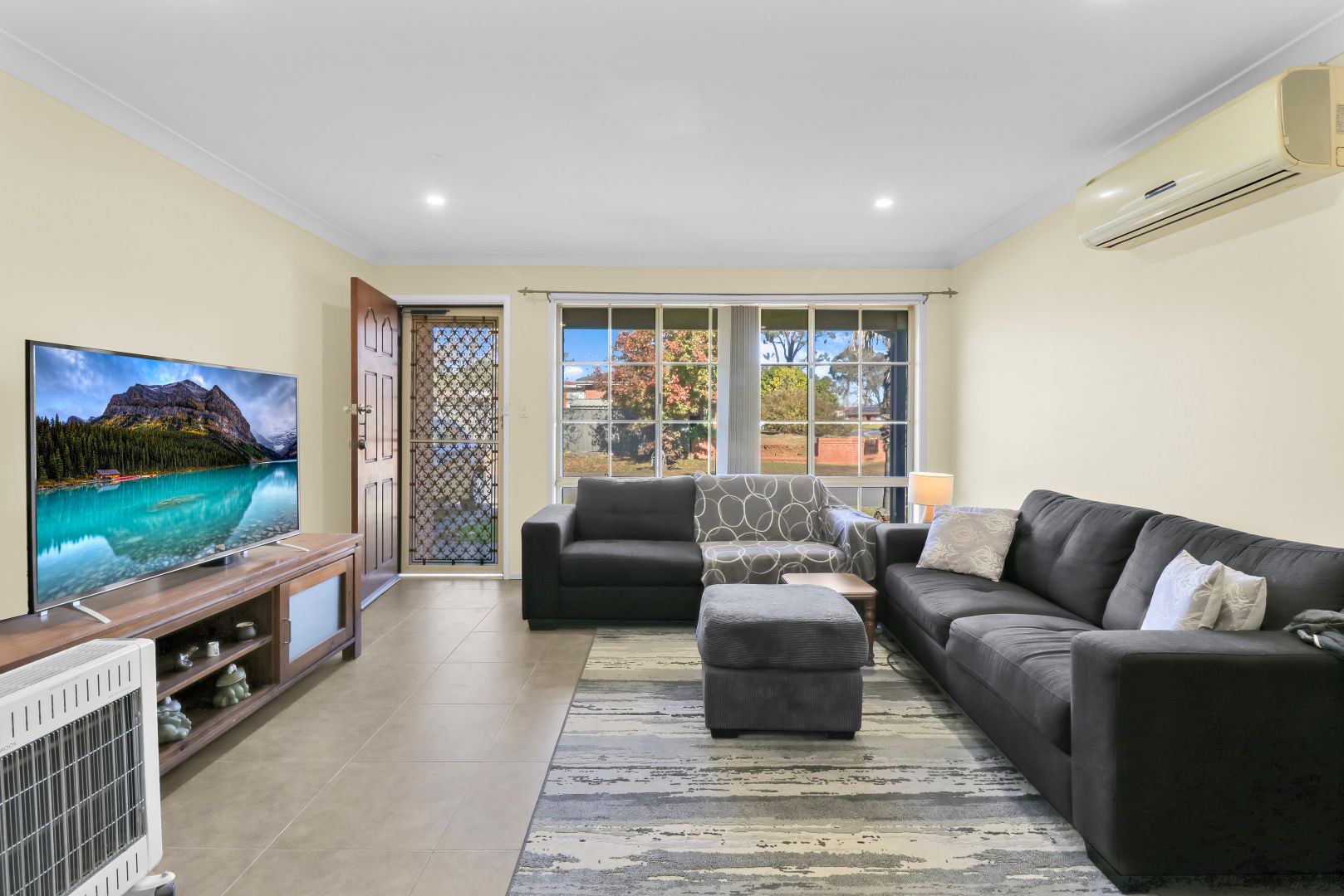 1A Lima Close, Claremont Meadows NSW 2747, Image 1