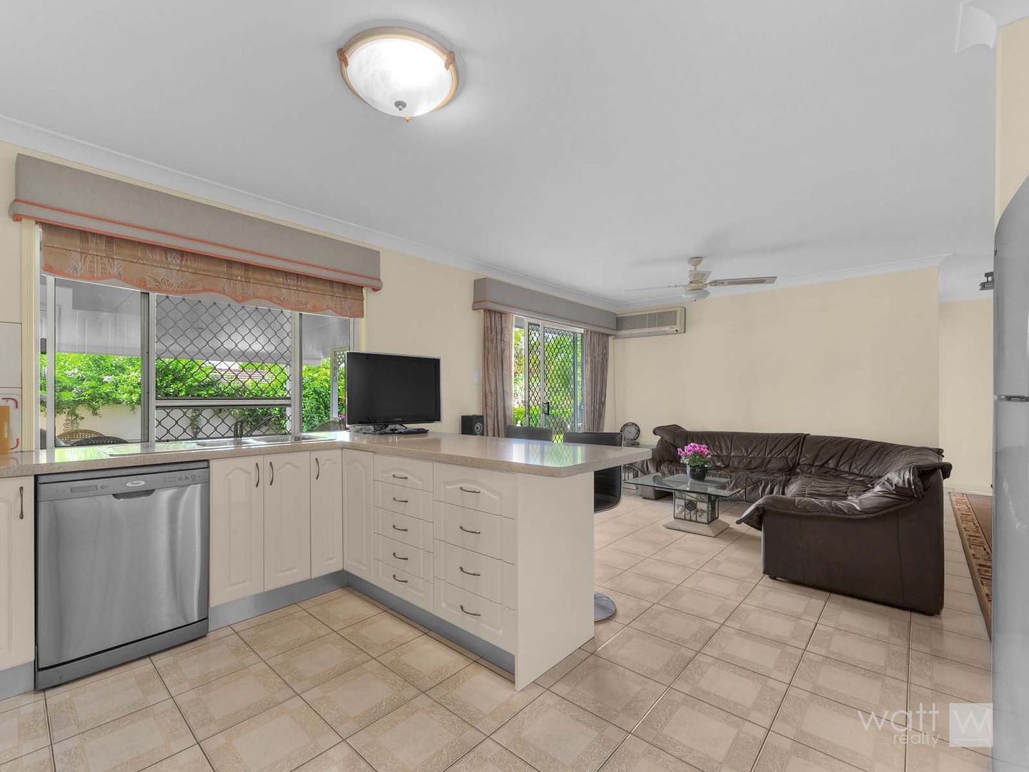 24 Riesling Street, Carseldine QLD 4034, Image 1