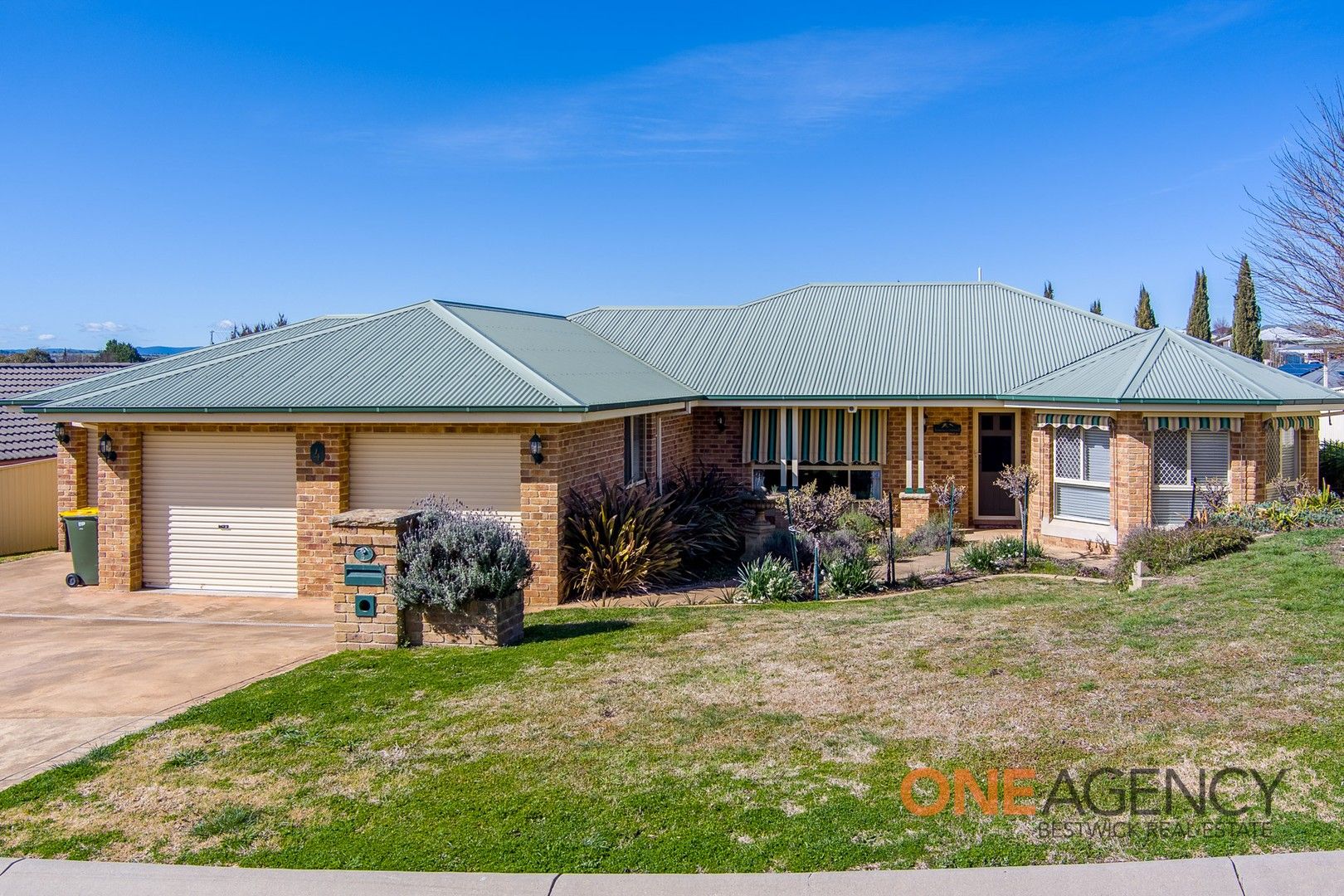 4 Oaklands Drive, Llanarth NSW 2795, Image 0