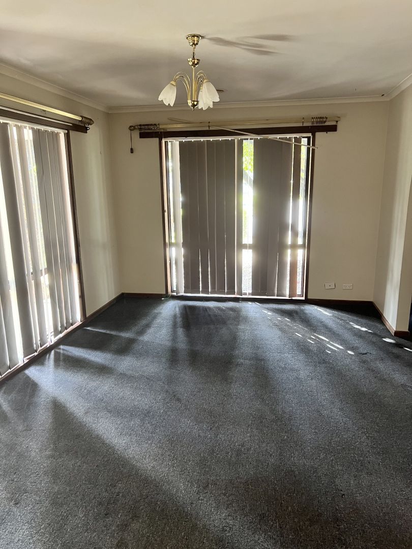 3 Barooga Cres, Churchill VIC 3842 House For Rent Domain