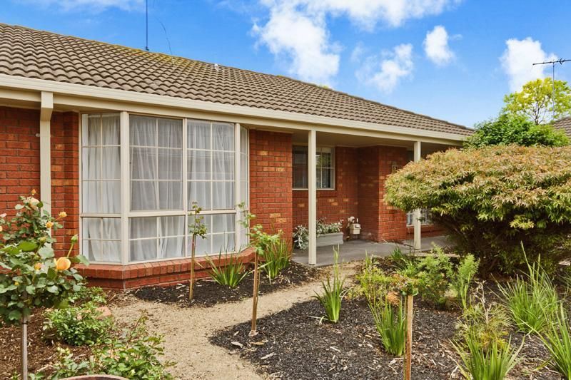 2/21 Lawton Avenue, GEELONG WEST VIC 3218, Image 0