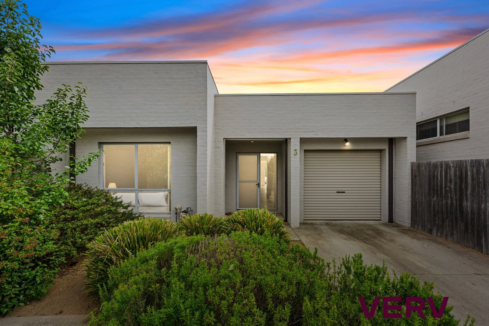 3/3 Constance Stone Street, Macgregor ACT 2615