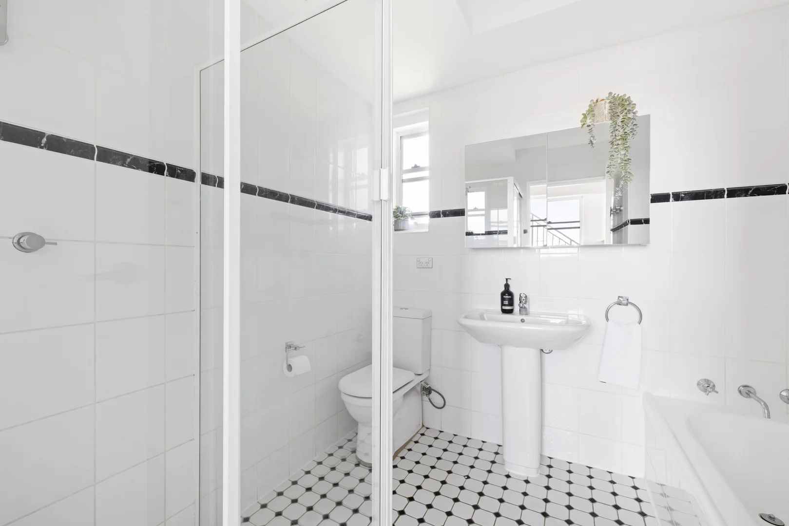 Additional image 7 of 7/33 Fairlight Crescent, Fairlight NSW 2094