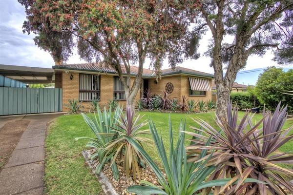 246 Fernleigh Road, Ashmont NSW 2650