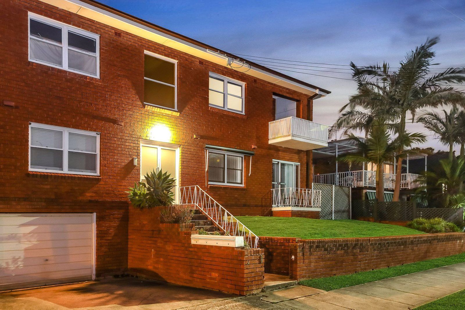 2 bedrooms Apartment / Unit / Flat in 8/53 Cronulla St CARLTON NSW, 2218