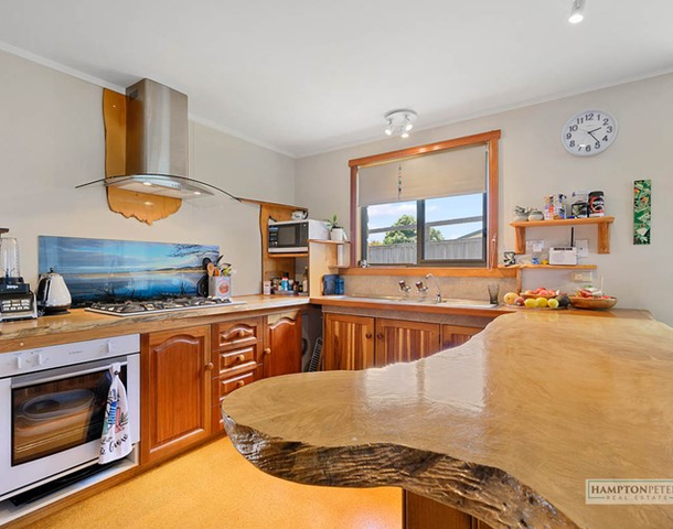 31 Boobyalla Drive, Hellyer TAS 7321