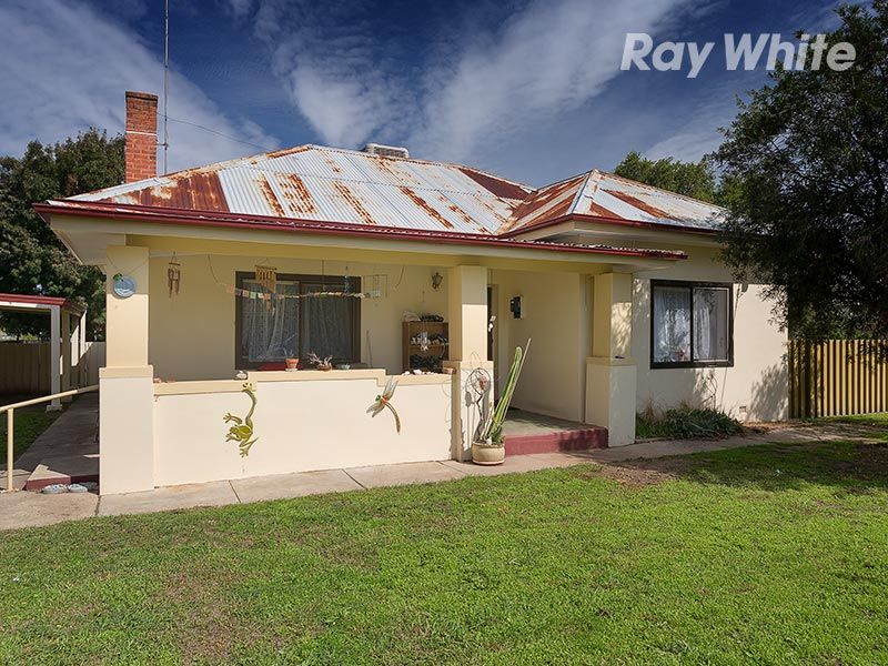 2 Reid Street, CHILTERN VIC 3683, Image 0