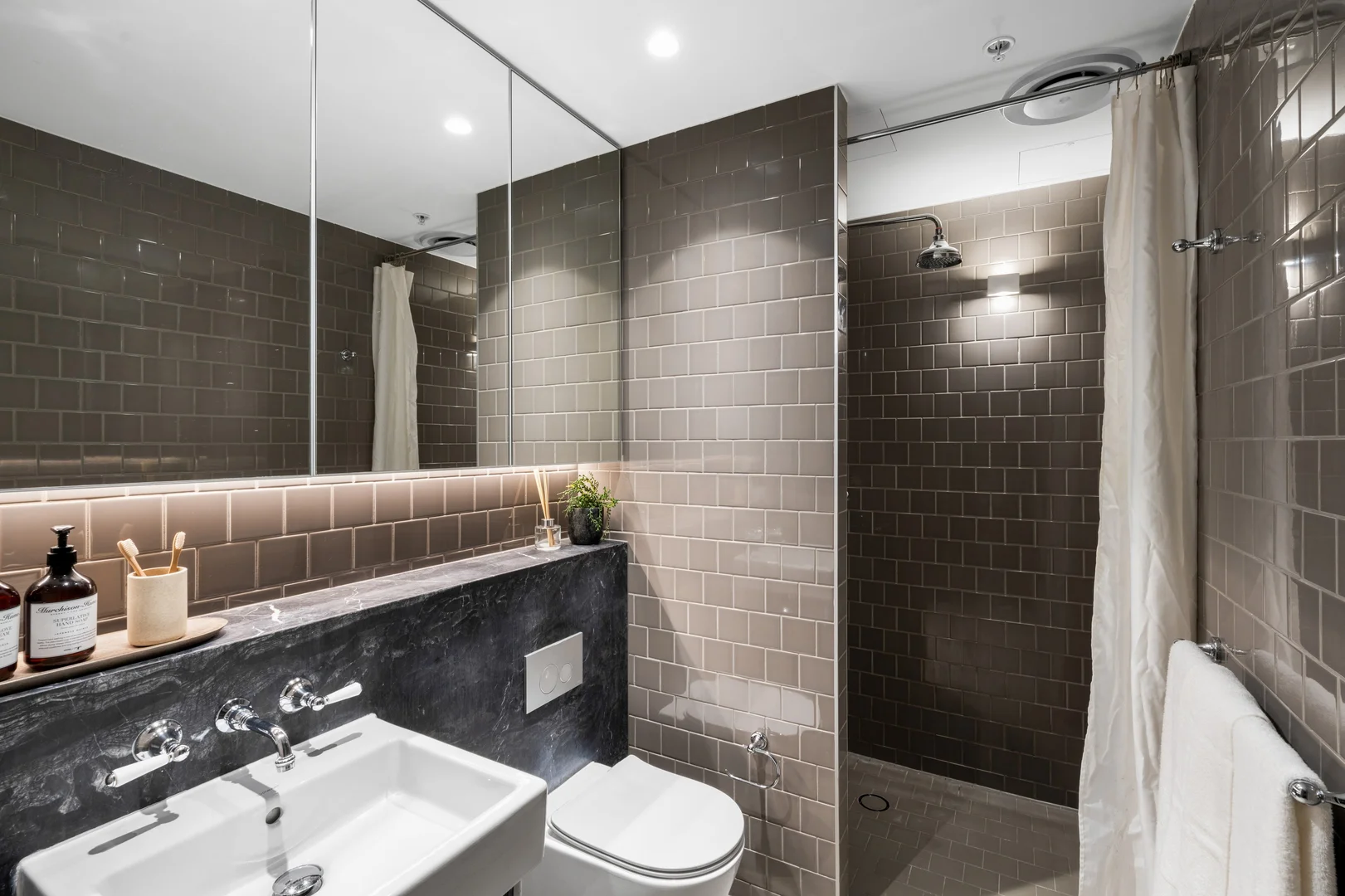 Additional image 7 of 409/117 Kippax Street, Surry Hills NSW 2010