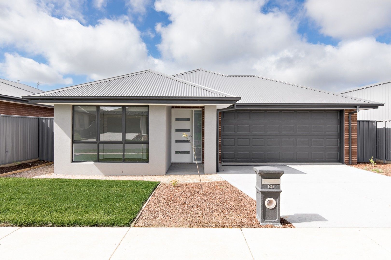 2 bedrooms House in 80 Wexford Street ALFREDTON VIC, 3350