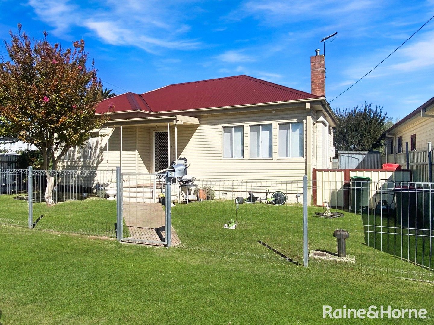 23 Lachlan Street, Young NSW 2594, Image 0