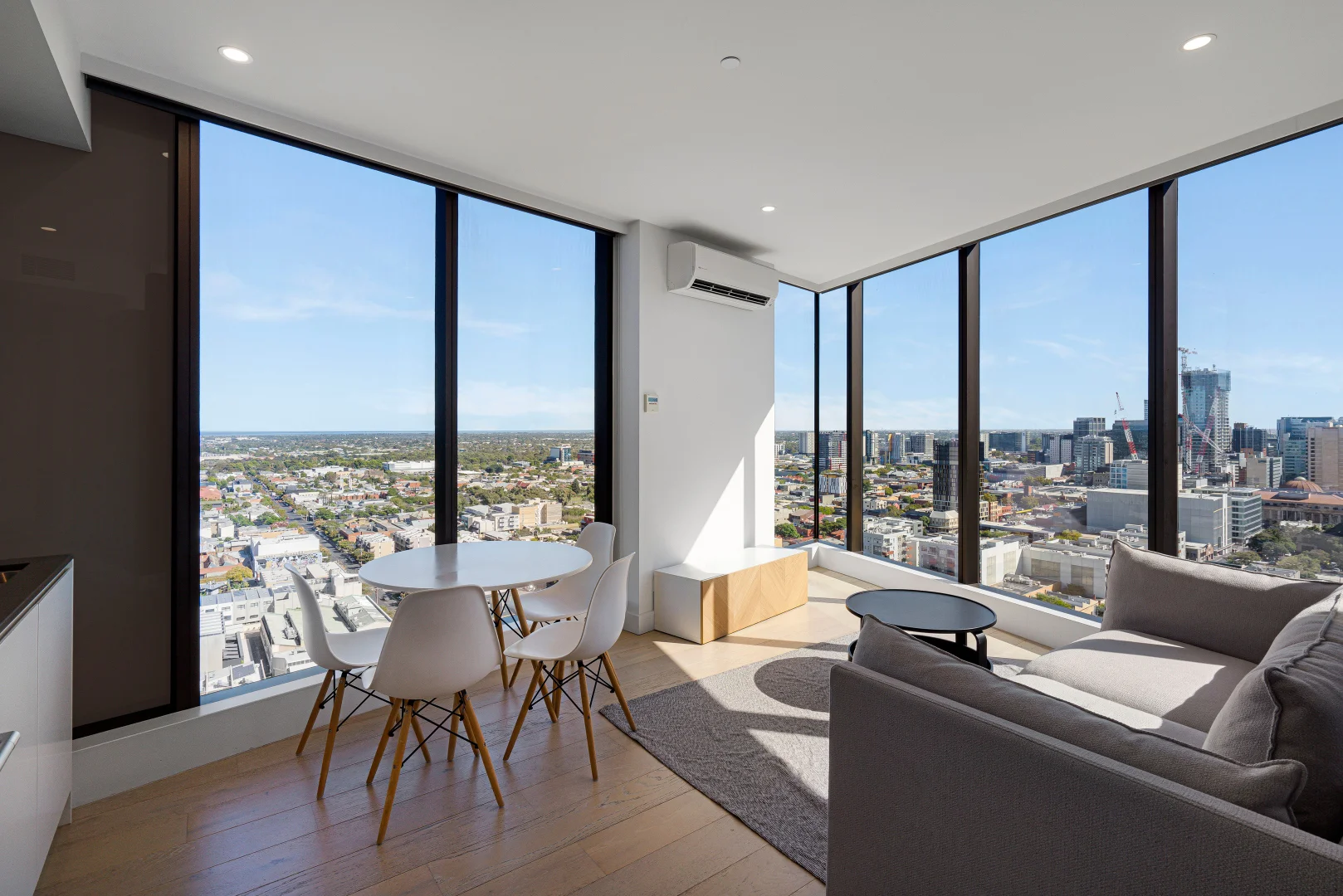 Additional image 4 of 2207/421 King William St, Adelaide SA 5000