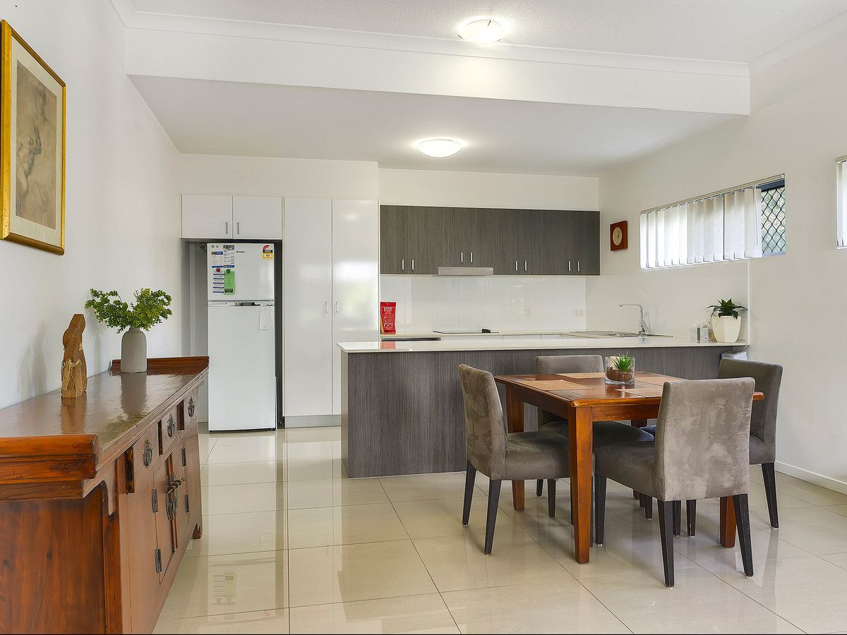 2/10 Dunkirk Street, Gaythorne QLD 4051, Image 2