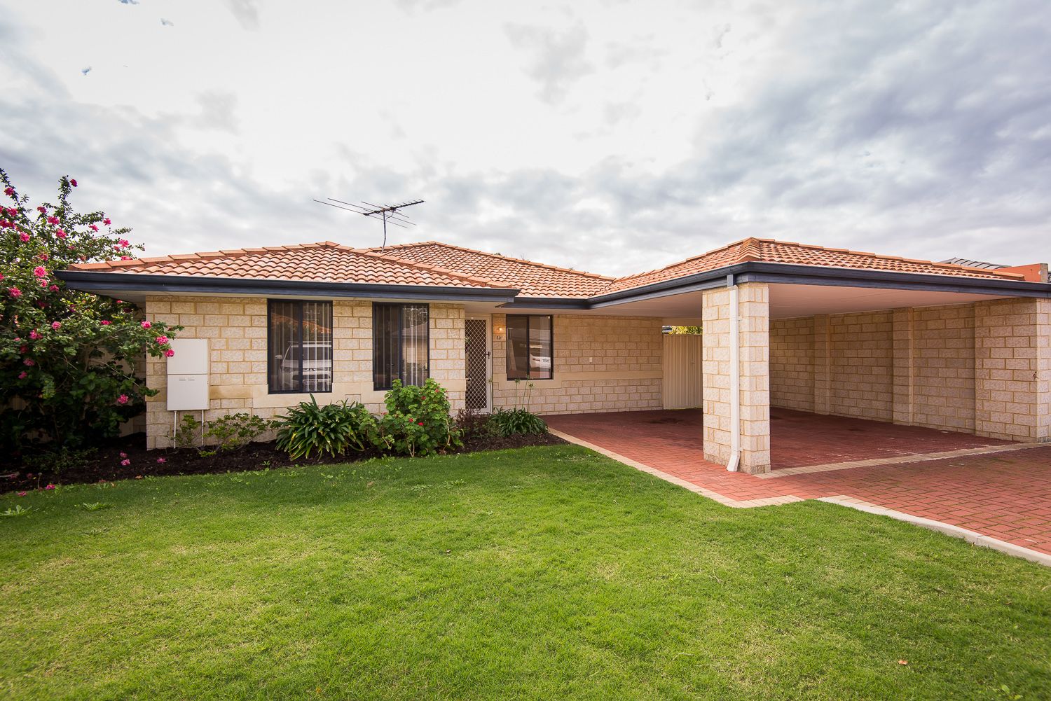 13/10 Peach Tree Way, FORRESTFIELD WA 6058, Image 1