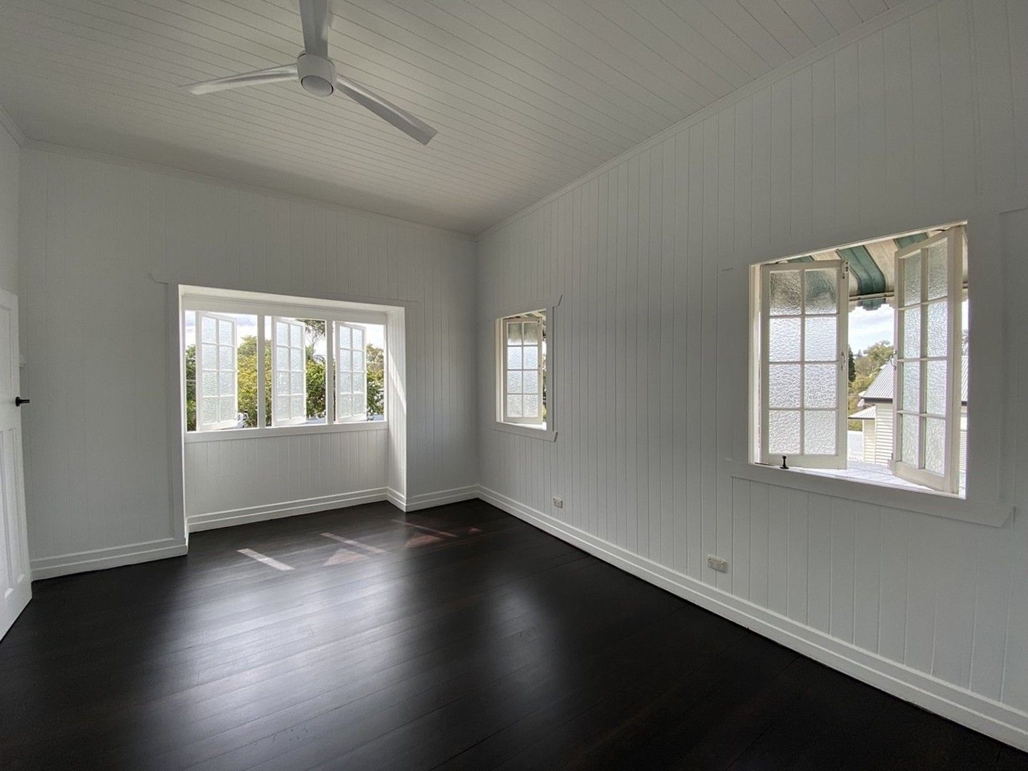 4 bedrooms House in 42 Norfolk St COORPAROO QLD, 4151