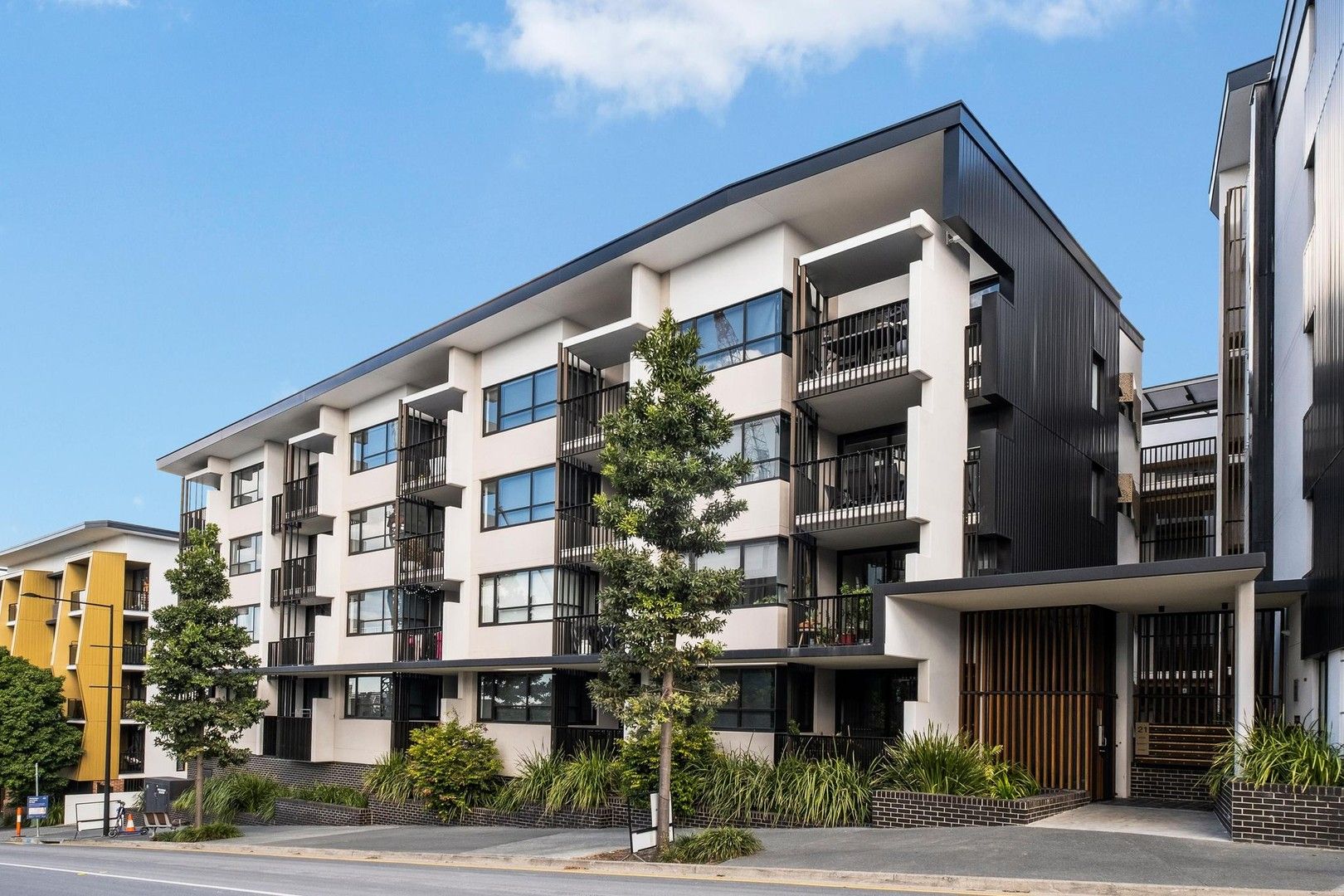 1 bedrooms Apartment / Unit / Flat in 9/21 Peter Doherty Street DUTTON PARK QLD, 4102