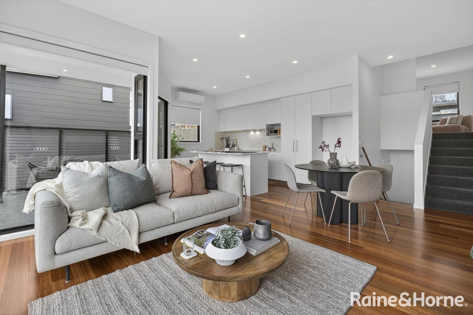 Additional image 7 of 10/60 Auburn Road, Kingston Beach TAS 7050