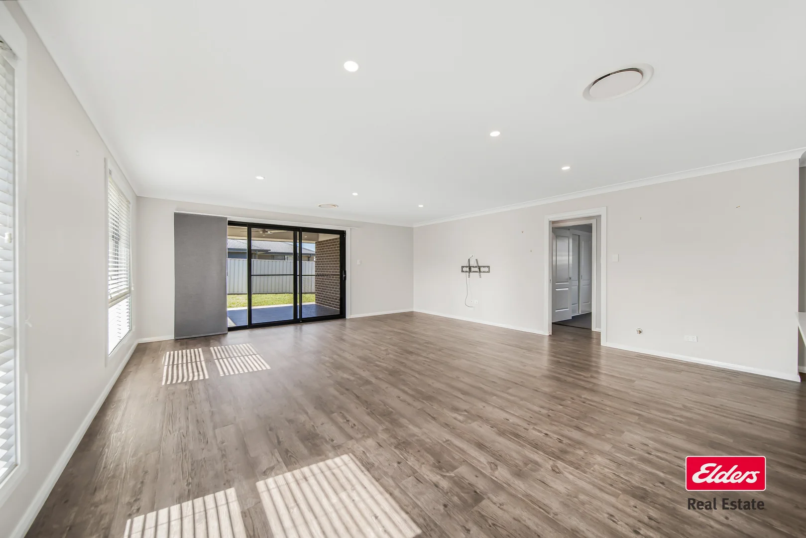 Additional image 3 of 51 Holmwood Drive, Dubbo NSW 2830