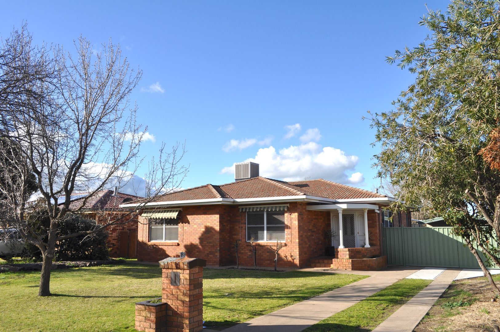 13 Coora Avenue Cootamundra Nsw 2590 Domain