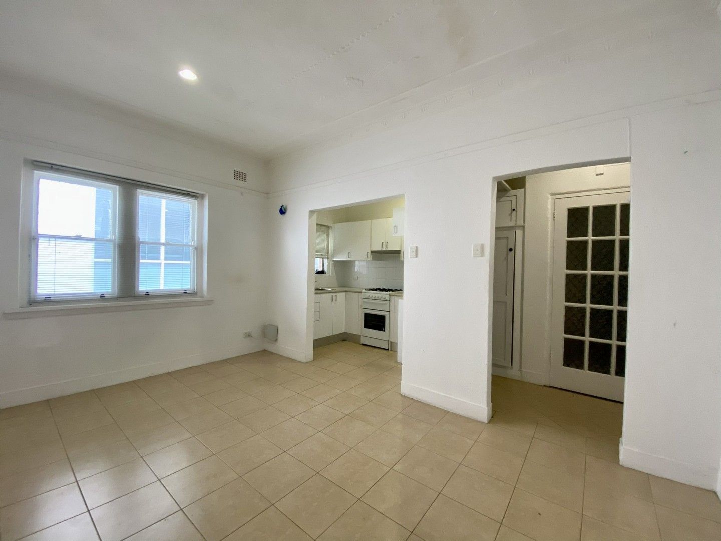 2 bedrooms Apartment / Unit / Flat in 6/18 Railway Parade BURWOOD NSW, 2134
