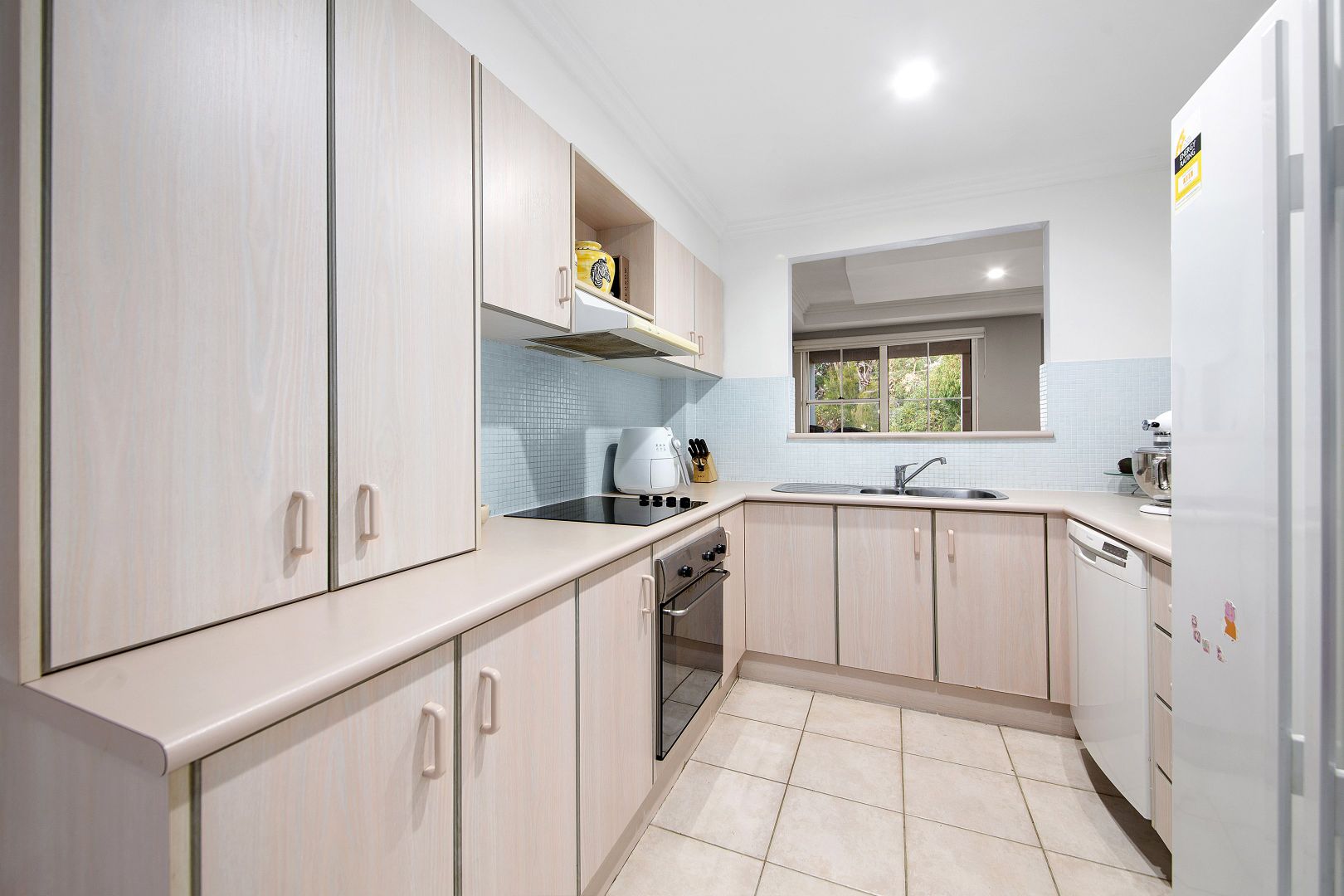 2/2 Peachtree Way, Menai NSW 2234, Image 1