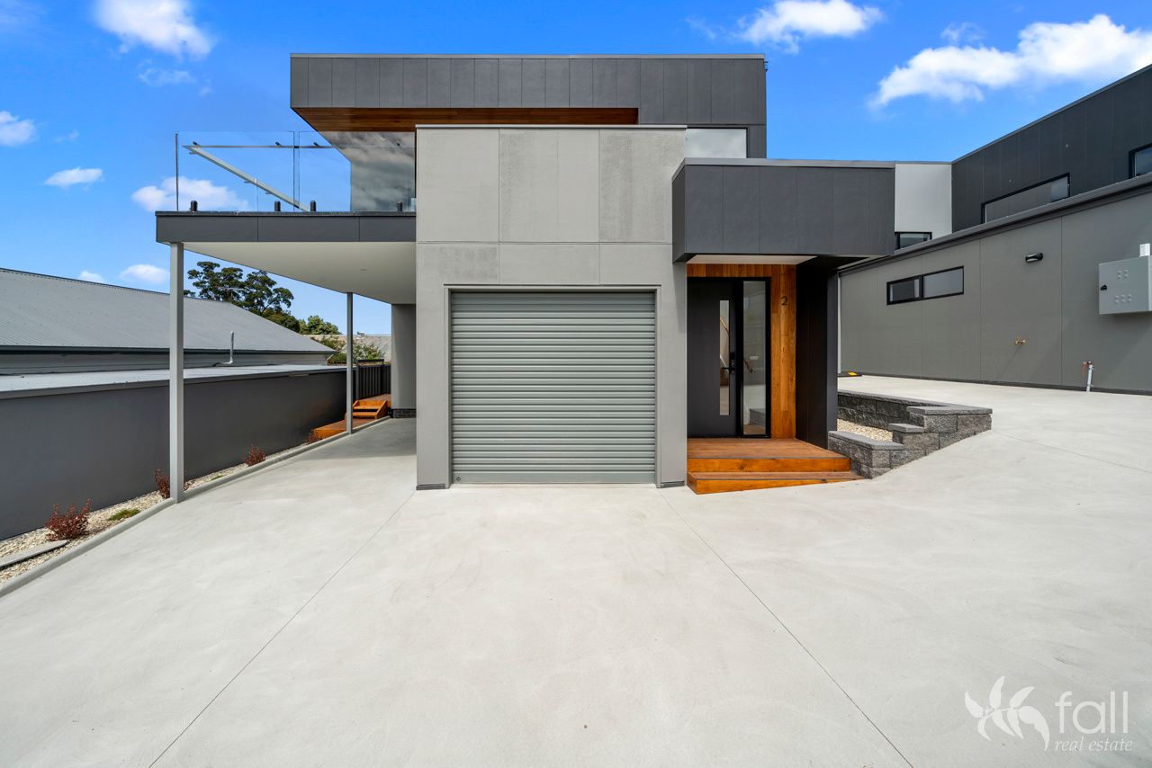 3 bedrooms Townhouse in 2/135 Roslyn Avenue KINGSTON BEACH TAS, 7050