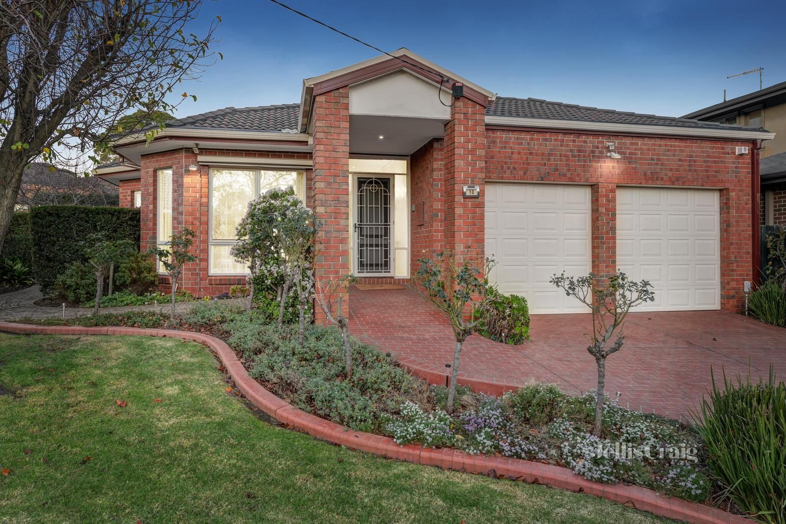 10 Elm Grove, Mount Waverley Property History & Address Research Domain