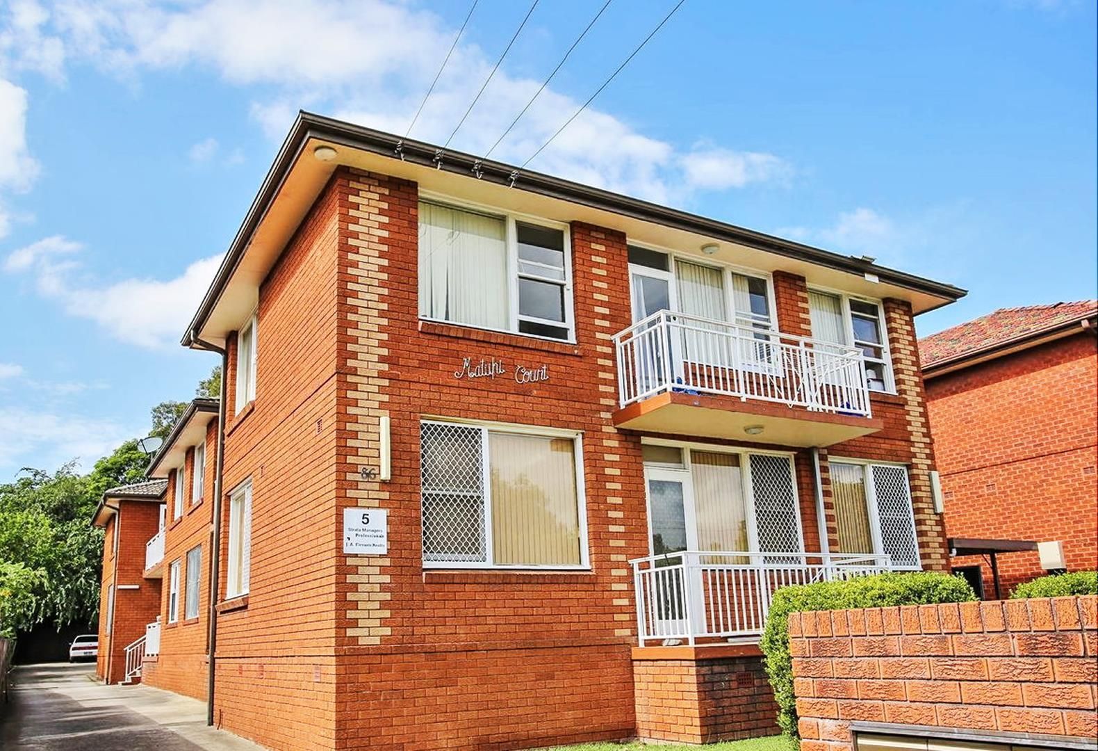 2 bedrooms Apartment / Unit / Flat in 5/86 Clissold Parade CAMPSIE NSW, 2194