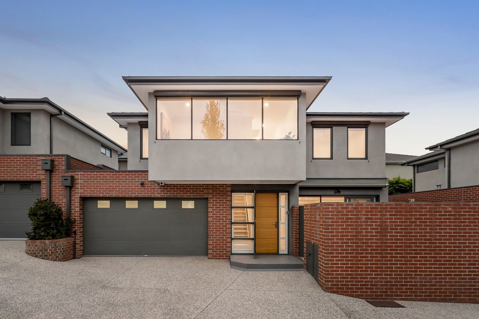 4 bedrooms House in 2/23A Greythorn Road BALWYN NORTH VIC, 3104