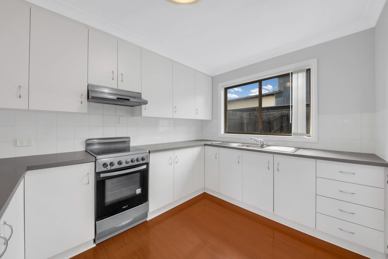 5/11 Nothling Street, New Auckland QLD 4680, Image 2