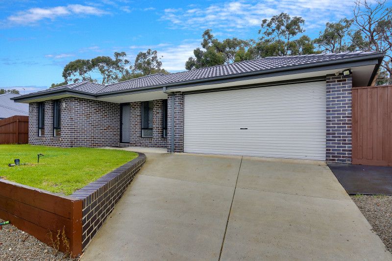 61 Olivia Way, Hastings VIC 3915