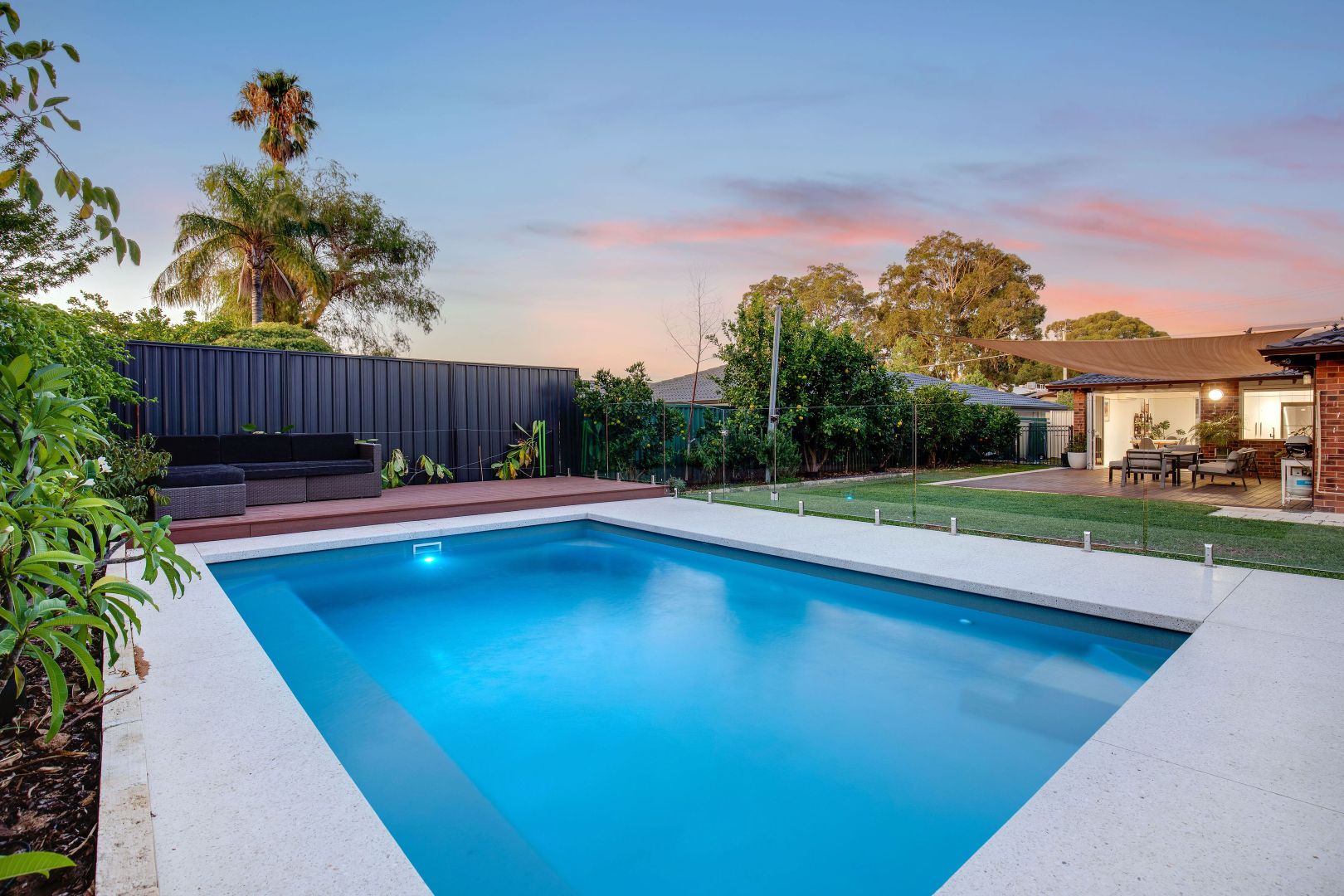 642 North Beach Road, Gwelu Property History & Address Research Domain