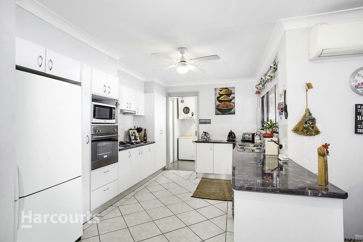 12 Mezen Place, St Clair NSW 2759, Image 1