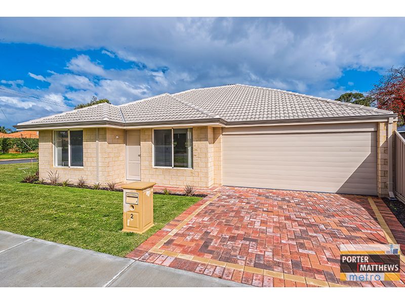 4 bedrooms House in 132 Belgravia Street BELMONT WA, 6104
