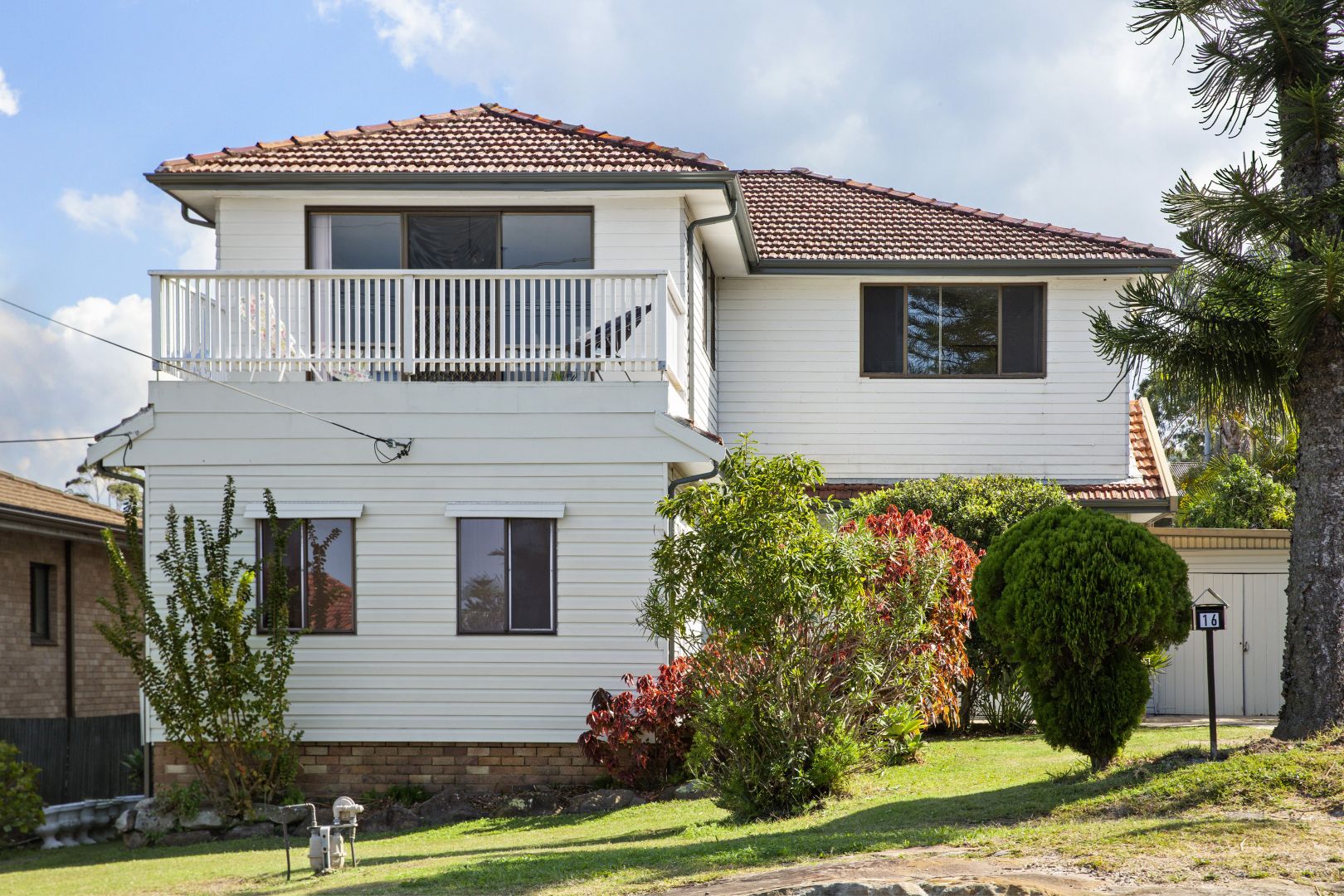 16 Pine Avenue, Brookvale NSW 2100, Image 1