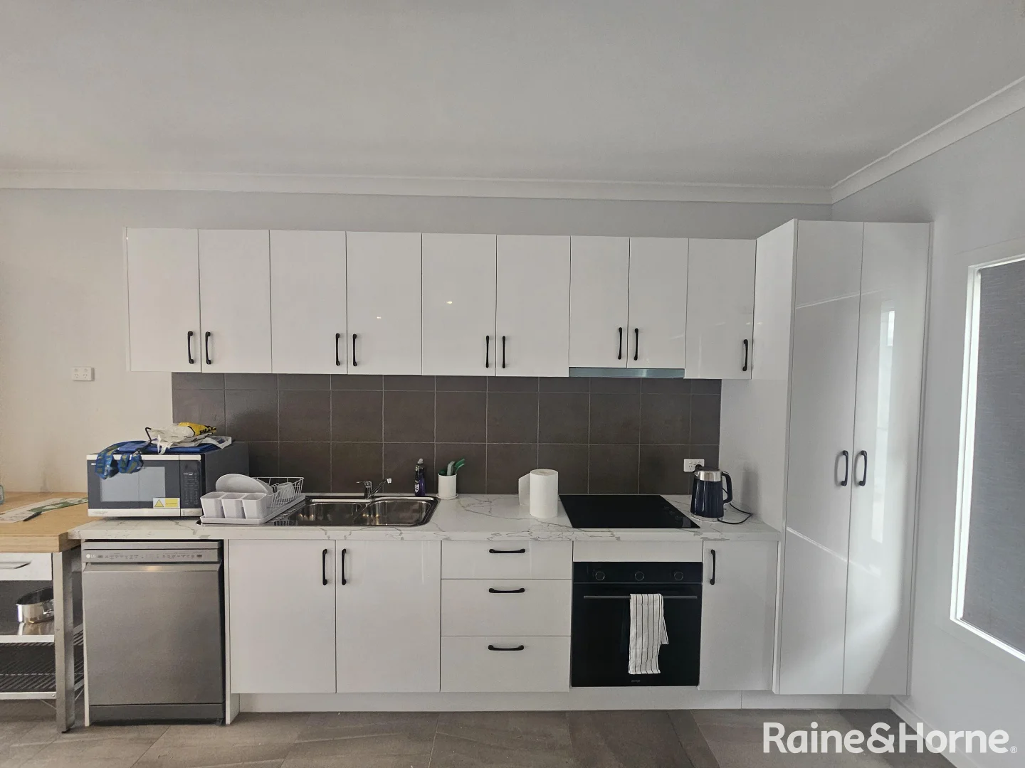 Additional image 13 of ROOMS 1-12/19 Annetta Court, Albanvale VIC 3021