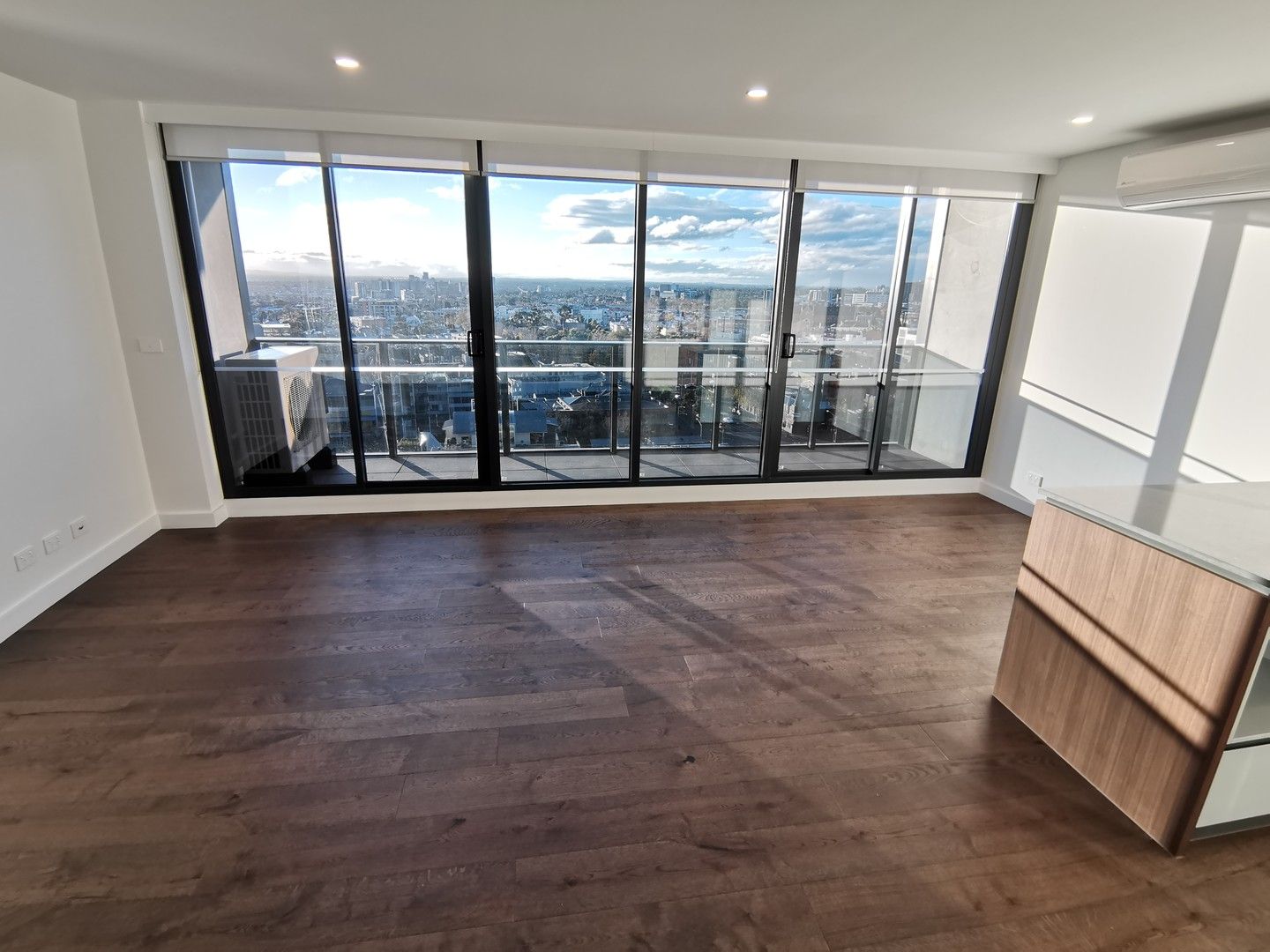 2 bedrooms Apartment / Unit / Flat in 1412/23 Batman Street WEST MELBOURNE VIC, 3003