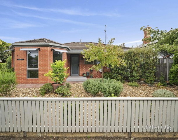 1/221 Talbot Street South, Ballarat Central VIC 3350