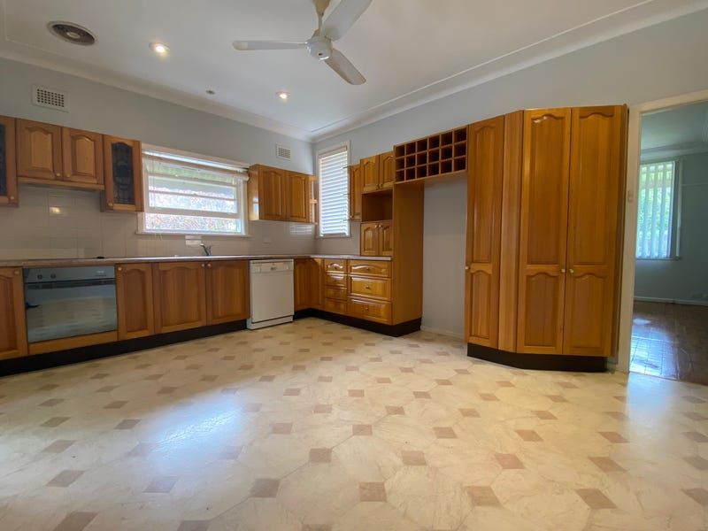 16 Kent Place, Beverly Hills NSW 2209, Image 1