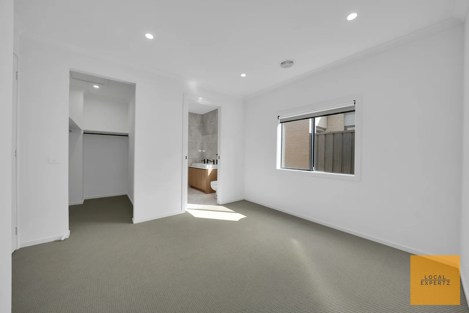 Additional image 4 of 74 Grappenhall Avenue, Strathtulloh VIC 3338